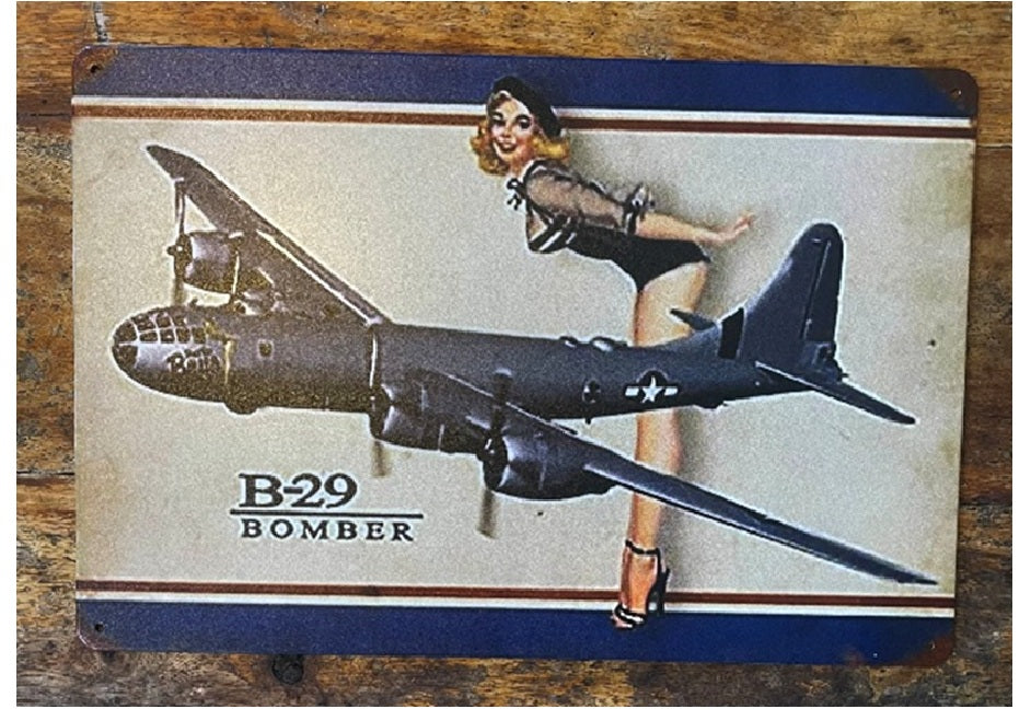 P234 Vintage Aviation B29 Bomber Girl